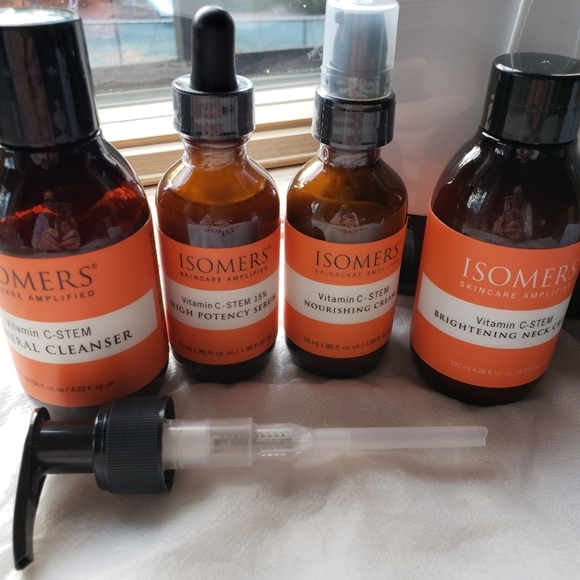 Isomers 4Pc Skincare Line, Vitamin C Serum Regime w/Classic Logo Satchel NWBag - Picture 3 of 14